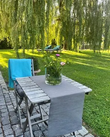 Bed & Breakfast De Hanewijkhoeve 4*